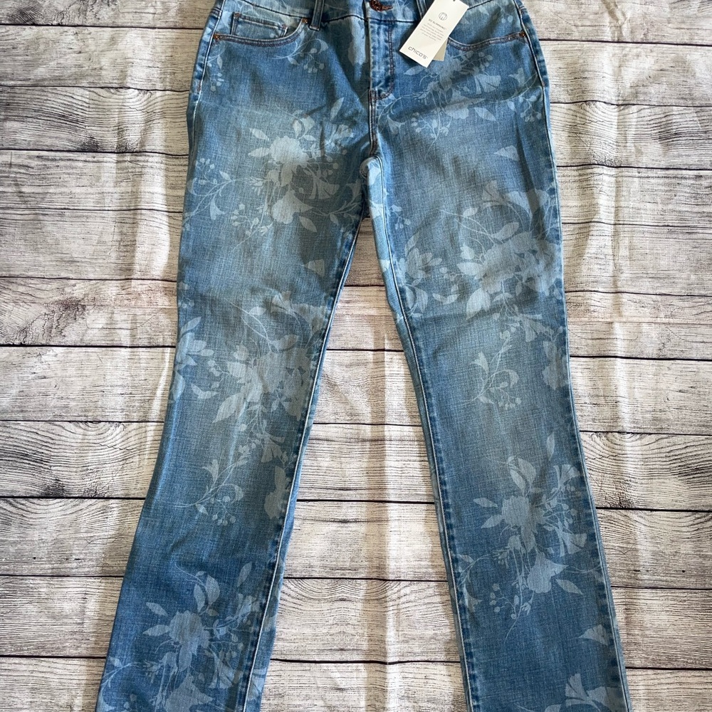 Chico’s New 0R So Slimming Floral Terrace GF Jeans